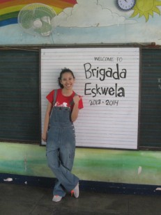 Teacher Kris unleashes her creativity at Brigada Eskwela.